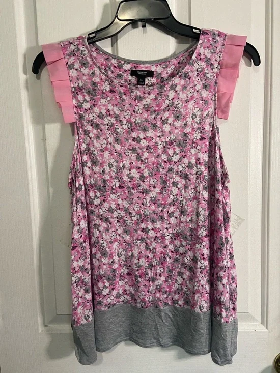 Simply Vera Vera Wang Pink Floral Ruffle-Trim Tank with Gray Hem - Picture 1 of 5